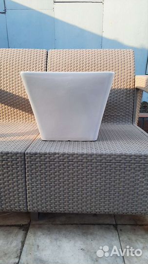 Керамический горшок б/у