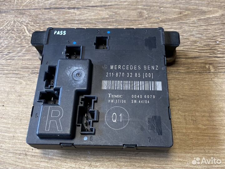 Mercedes w 211 блок управления дверью