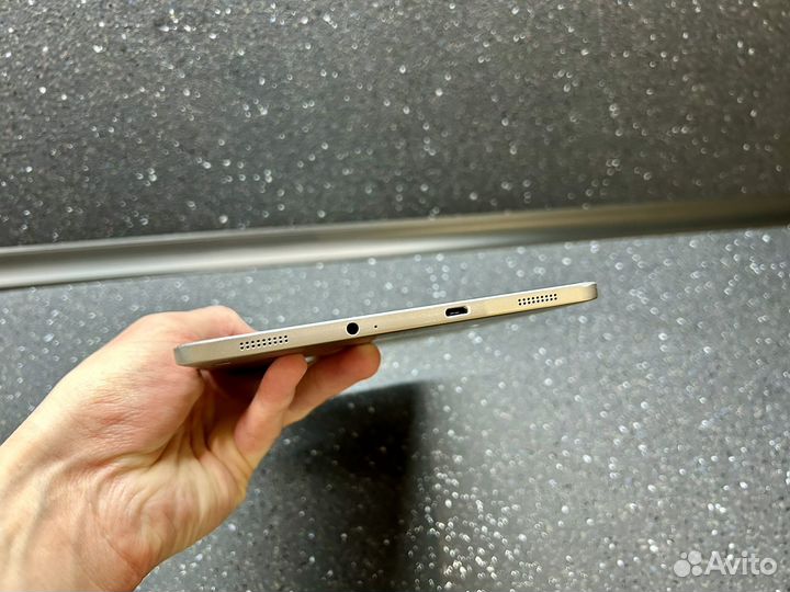 П ланшет Samsung Galaxy Tab S2