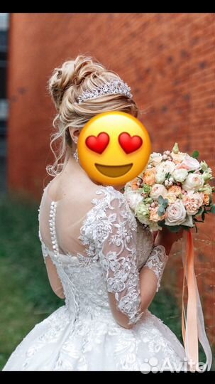 Платье свадебное
