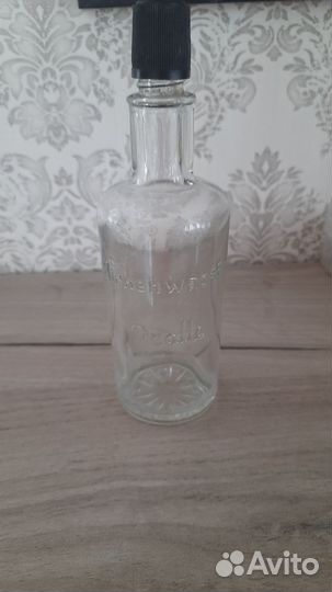 Бутылка стеклянная винтажная