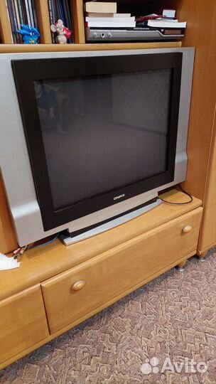 Кинескопный телевизор Оникс
