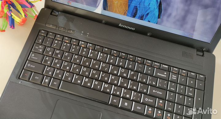 Ноутбук Lenovo/4 ядра/ssd
