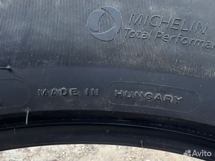 Michelin Pilot Alpin 5 SUV 275/45 R20 и 305/40 R20