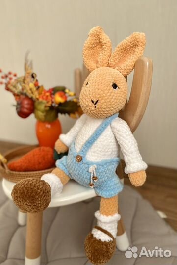 Мягкая игрушка заяц