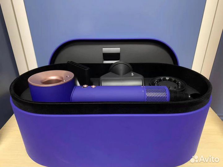 Dyson с кейсом