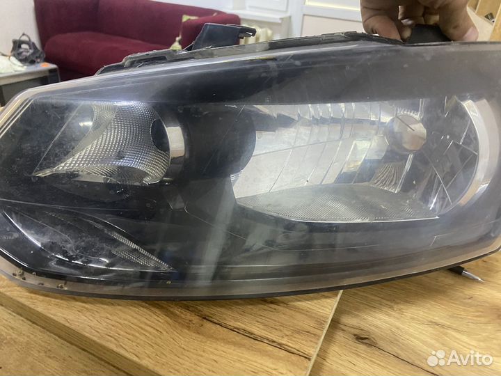 Фара передняя левая на volkswagen polo