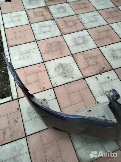 Бампер передний на honda civic 4D