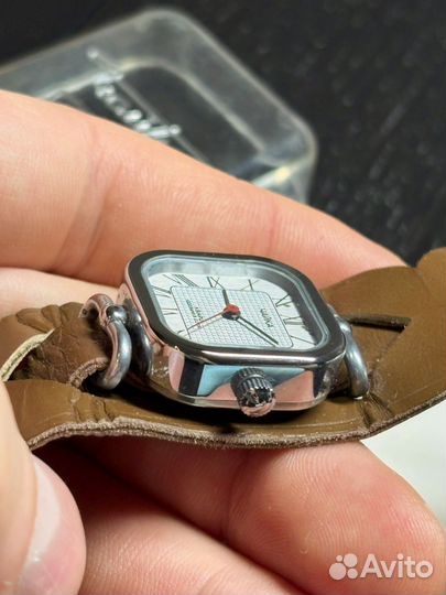 Часы чайка кварц новые СССР