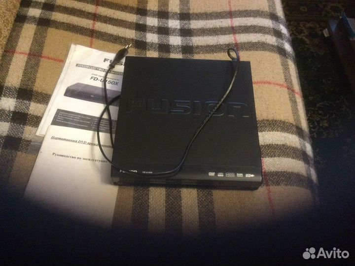 Портативный dvd плеер новый без пульта