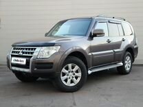 Mitsubishi Pajero 3.0 AT, 2014, 249 244 км, с пробегом, цена 2 357 000 руб.