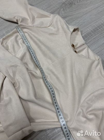 Женские платье 46размера