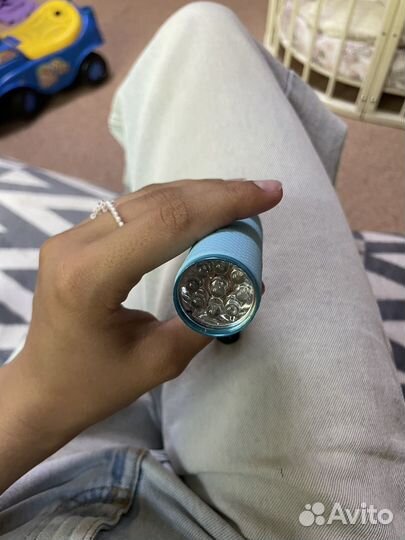 Ультрафиолетовый фанарик для маникюра