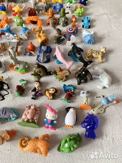 Игрушки из киндера коллекции пакетом