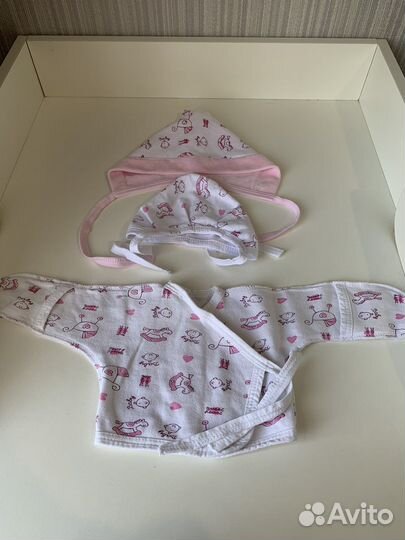 Комплект на выписку для девочки