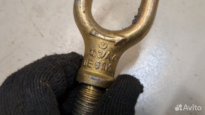 Крюк буксировочный Volkswagen Bora, 2000