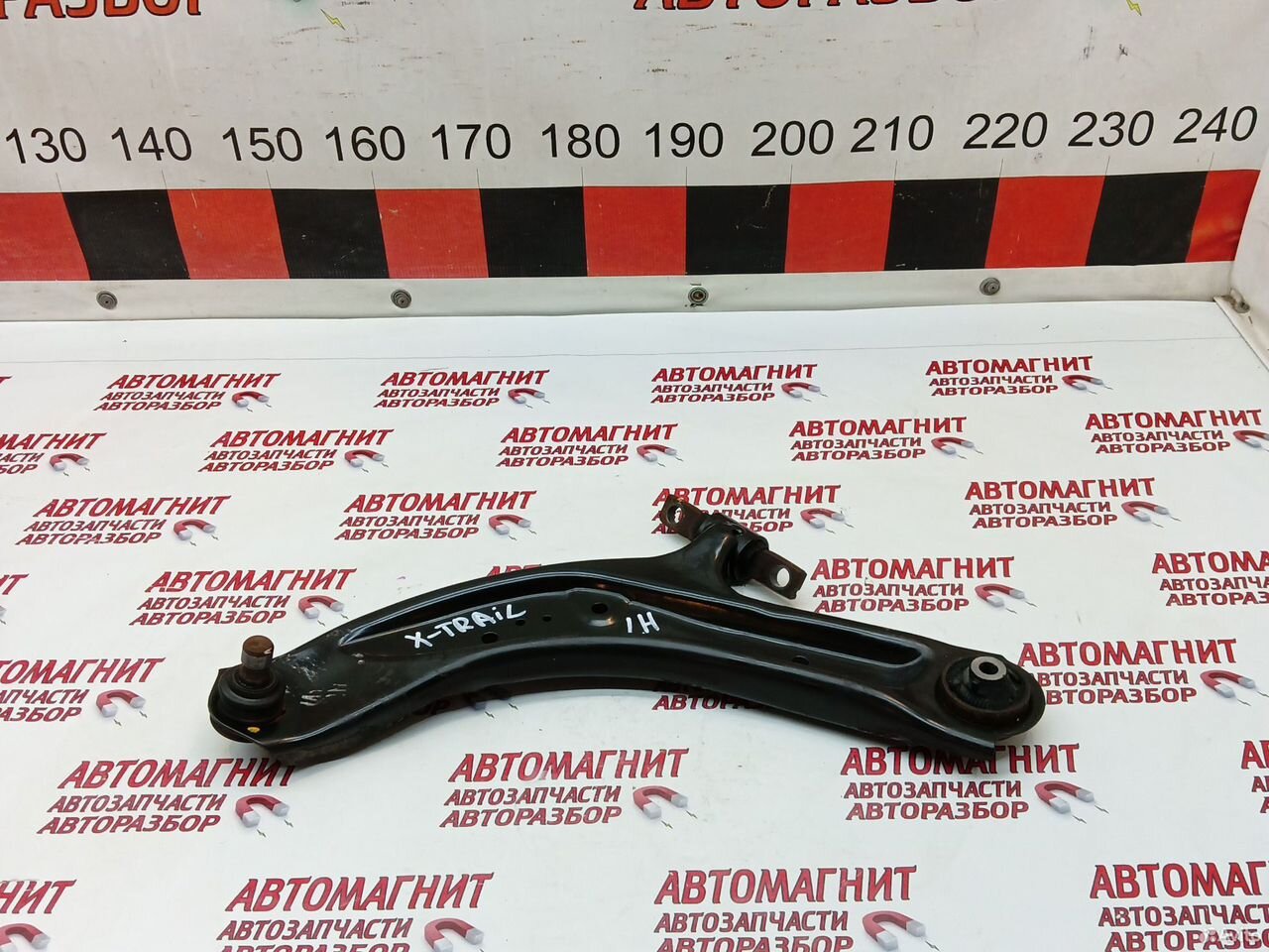 Рычаг передний левый Ниссан Икстрейл Т32