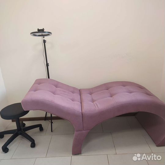 Рабочее место мастеру по наращиванию ресниц