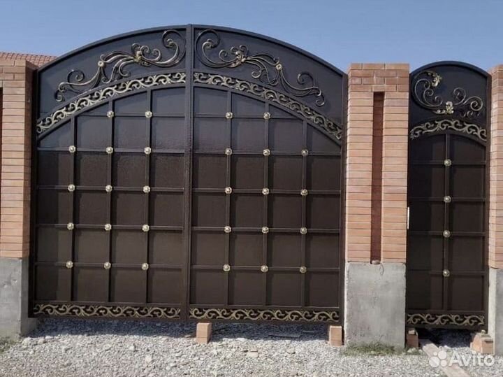 Ворота кованые