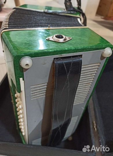 Гармонь Нарач-3 с футляром