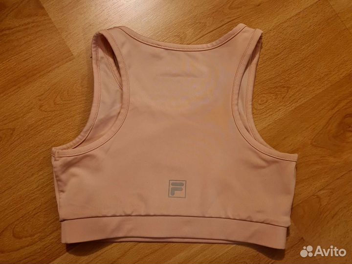 Спортивный топ