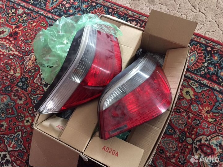 Задние фонари BMW 5
