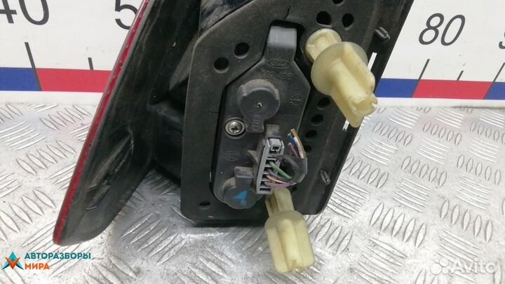 Фонарь задний правый Ford Galaxy 2 2007 1524439