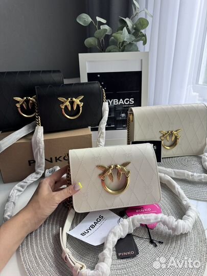 Сумка Pinko натуральная кожа цвета