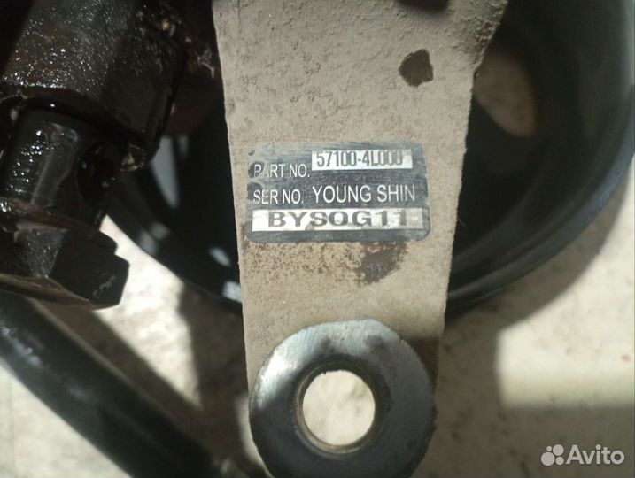 Насос гура Hyundai Solaris 1 1.4