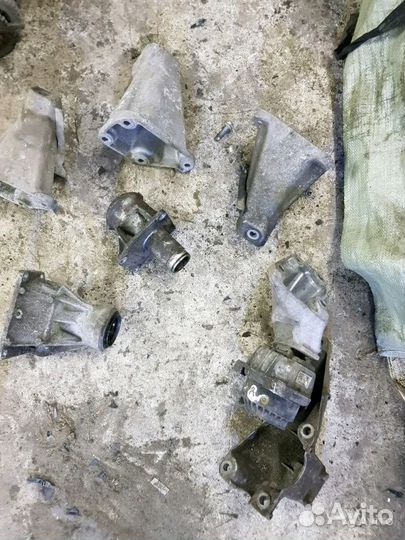 Комплект Кронштейн привода BMW F01 F10 F07 N55