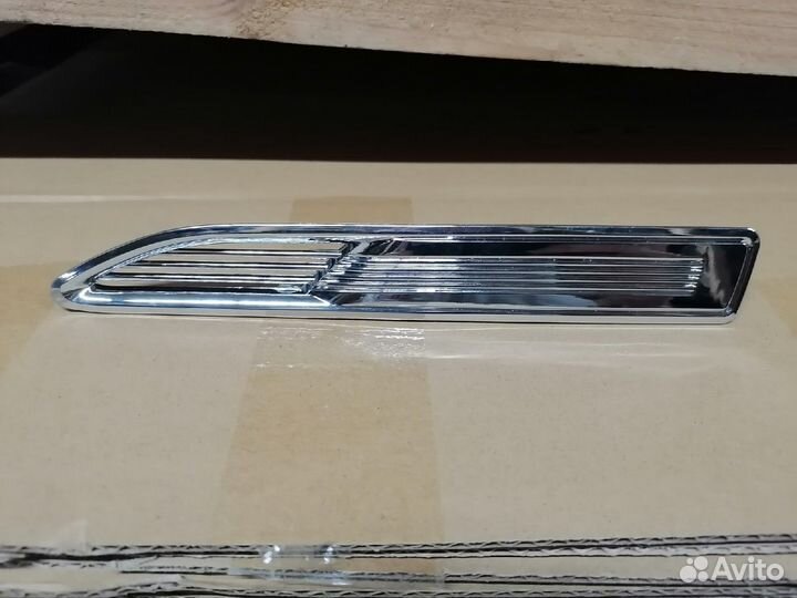 Заглушка на левое крыло Ford Mondeo 4