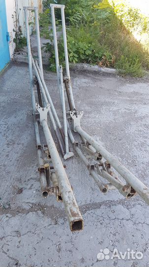 Устройство для обслуживания легкового а/м (днища)