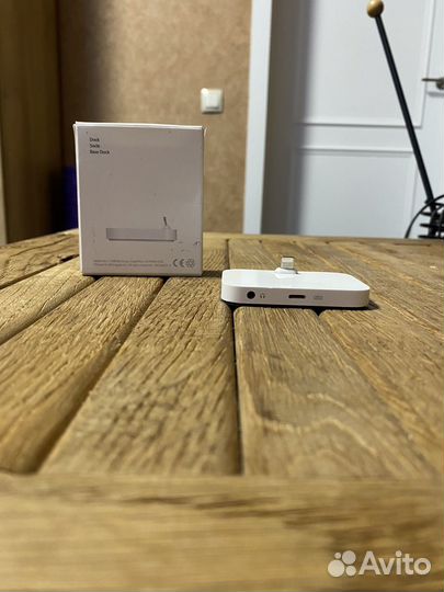 Зарядная станция на iPhone