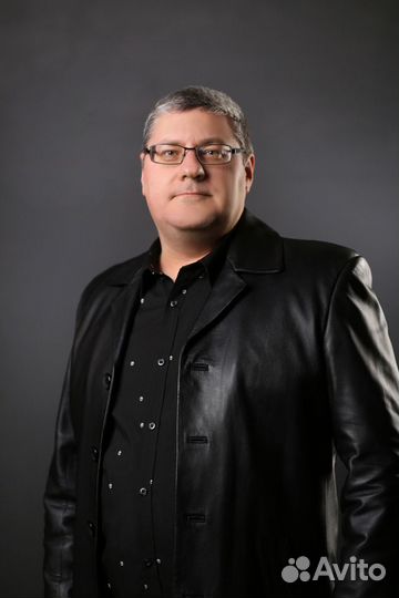 Менеджер автосалона, магазина и т.д