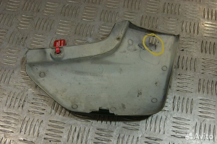 Пластик боковой Honda CB400SF, NC39