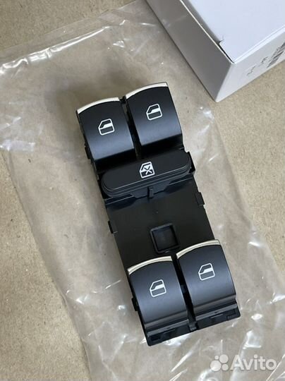 Блок стеклоподъемников VW Passat B6 Golf Jetta