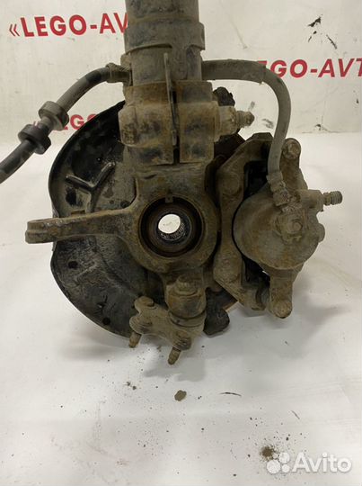 Кулак поворотный Volkswagen Polo передний левый