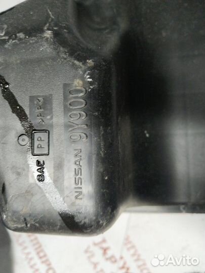 Корпус воздушного фильтра Nissan Murano Z50 QR25