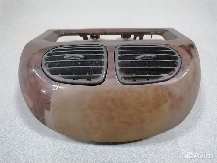 Консоль под магнитолу с дефлектором Kia Joice 1999