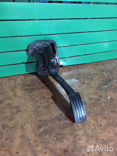 Педаль газа Ford transit 7