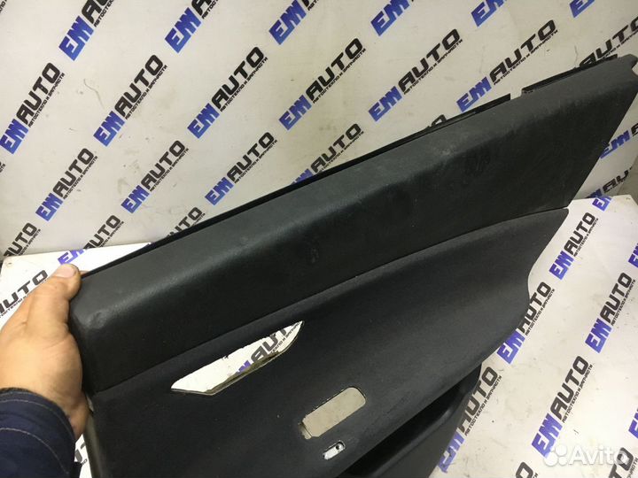 Обшивка двери задней правой Ниссан Примера П12