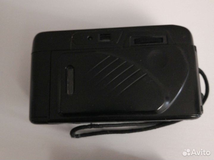 Компактный фотоаппарат