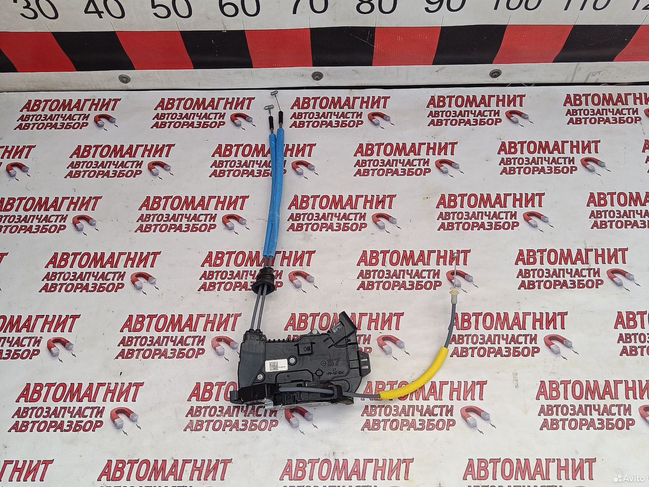 Замок двери задний левый Киа Соул 3 SK3