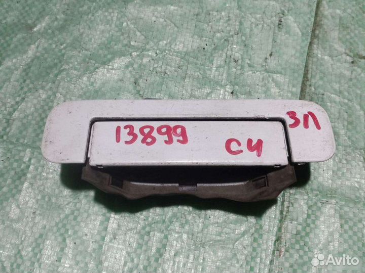 Ручка двери задняя левая Audi A6 C4