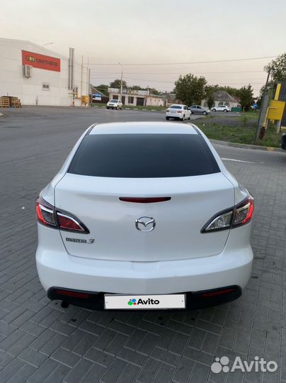 Mazda 3 1.6 AT, 2010, 131 172 км