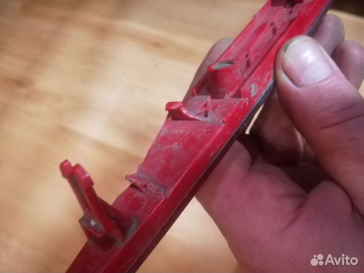 Катафот заднего бампера левый Hyundai Elantra VII