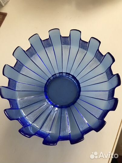Ваза /фруктовница винтаж кобальтовое стекло 60