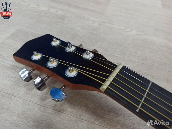 Акустическая гитара Амистар