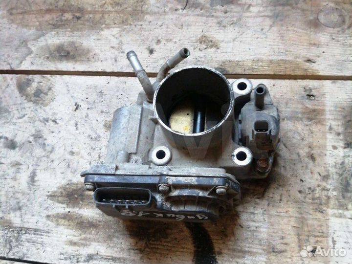 Дросельная заслонка Honda Civic 4D 1.8