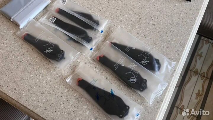 Квадрокоптер DJI Mavic 3 Fly More Combo